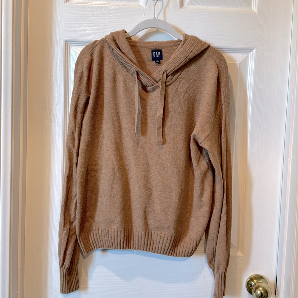 Gap women’s sweater hoodie M